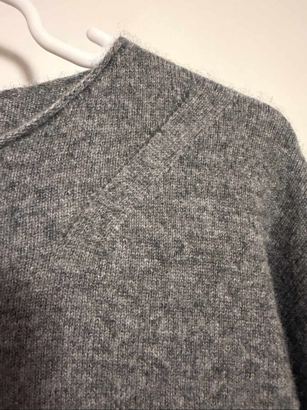 Maeve Bird Gray Sweater Pink & Cream BIRDS 100% Cashmere Medium Anthropologie - Picture 7 of 9
